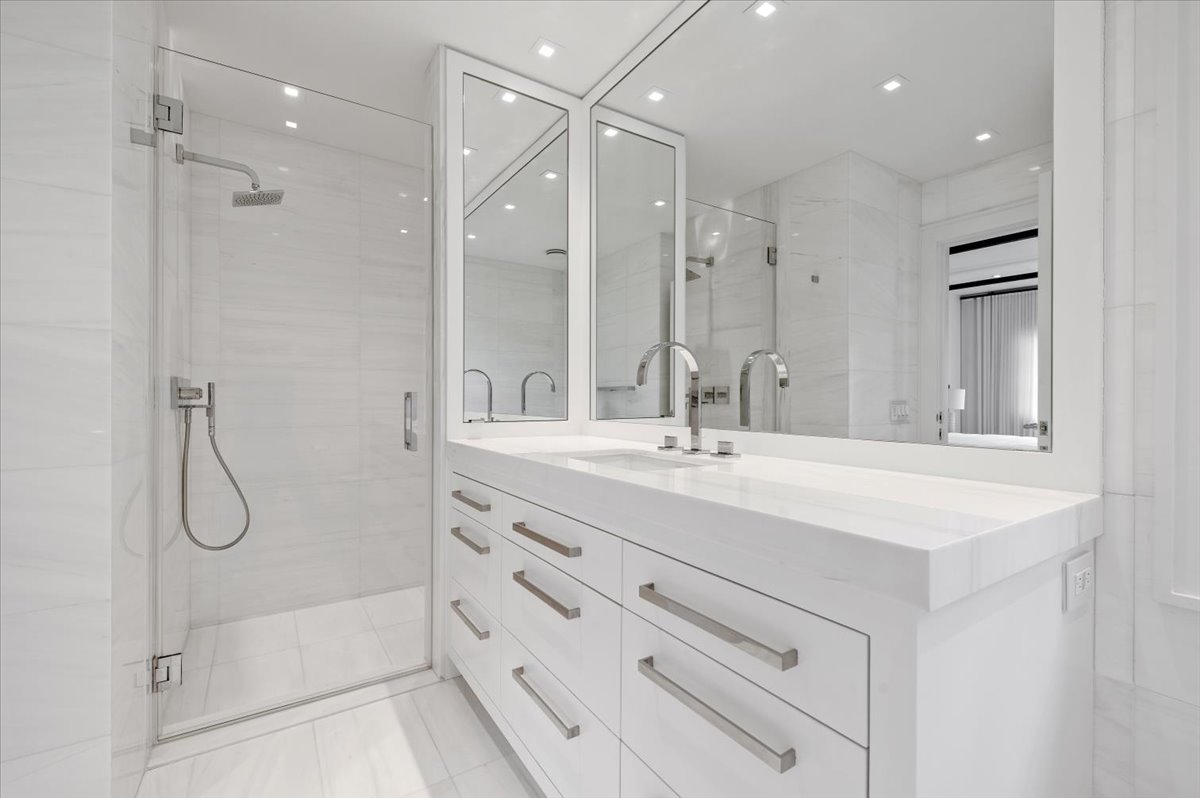 10-780_5916 10-780_5916